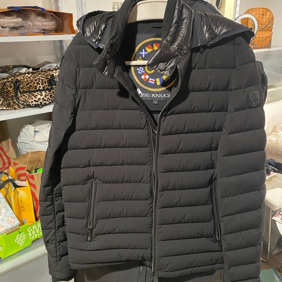 Moose Knuckles air down men black quilted bomber jacket